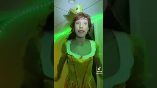 Princess Daisy Cosplay