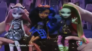 Monster High - Robecca Steam, Rochelle Goyle & Venus McFlyTrap Dolls! Commercial! ᴴᴰ