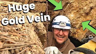 MASSIVE GOLD FOUND in a Tiny Hole - Would you Crawl in Here?