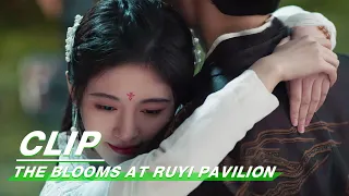 Clip: Ju Jingyi Hugs Duke Su As An Apology | The Blooms At RUYI Pavilion EP33 | 如意芳霏 | iQIYI