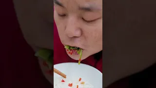 What did they put on the dish? | TikTok Video|Eating Spicy Food and Funny Pranks|Funny Mukbang