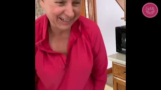 Family Reacts To Surprise Twins | Twinmom.com