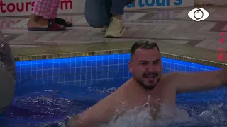 Ronaldo bie në pishinë/ Banorët shkrihen së qeshuri - Big Brother Albania Vip 2