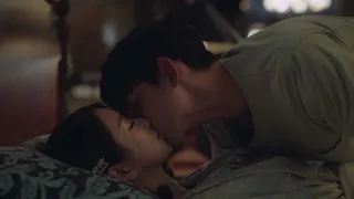 Making love ??? Kang tae steals a kiss from sleeping Moon Young | Kim Soo Hyun kiss Seo Ye ji