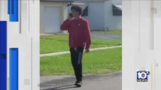 Pembroke Pines police seek suspect in flashing of mother, child