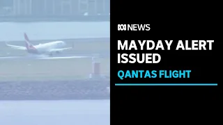 Qantas flight QF144 lands safely at Sydney Airport after mayday alert | ABC News
