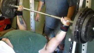 bench press 455 (raw)