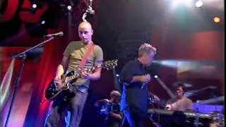 KRISTIAN ATTARD PLAYING WITH JIMMY BARNES AND DIESEL ARIA AWARDS 05 WORKING CLASS MAN