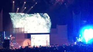 Halsey and The Chainsmokers "Closer" at MSG 8/13/16