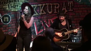 Bonnie Bishop - The Best Songs Come From Broken Hearts - Akkurat 2017-11-26