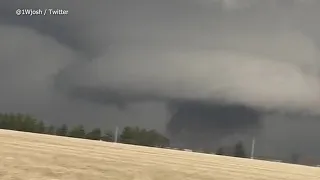 Deadly tornadoes, severe storms devastate Midwest, South