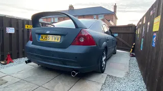 Mk3 mondeo twin valve exhaust straight though loud and spits flames