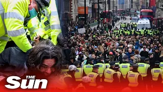 Anti-lockdown protesters clash with cops at demo in London