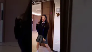 Twice: Alcohol-Free dance cover by Yeri Red Velvet