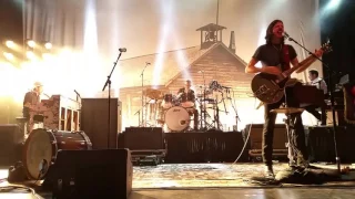 Avett Brothers sing Perfect Space, House of Blues Orlando 5/25/17