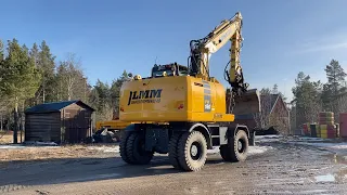 Köp Grävmaskin Komatsu PW160-10 på Klaravik