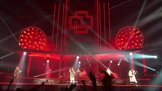 Rammstein - Deutschland (Paris La Défense Arena 29.06.2019)