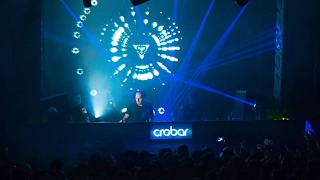 Sam Paganini plays "Dubskull - White Light" at Crobar Buenos Aires