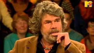 Reinhold Messner weint ganz fürchterlich (Mann weint)