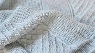 Simple Blanket Knitting Pattern / Pure Hand Knits by Linda Whaley Knit Studio