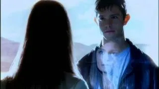 Roswell S1 Opening Credits