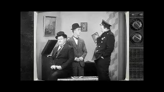Laurel & Hardy - Unaccustomed As We Are (1929)