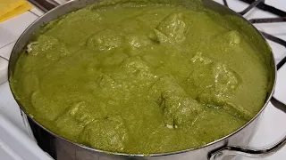 MOLE VERDE DE PUEBLO