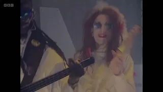 KLF -  Last Train To Trancentral - TOTP 1991