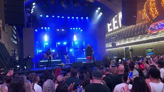 Teddy Swims - Til I Change Your Mind - Live at Fremont Street Experience, 10/21/2023