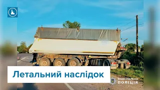 У Калуші водій вантажівки збив жінку