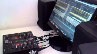 BEHRINGER VMX 100 + TRAKTOR  (set minimix electro)