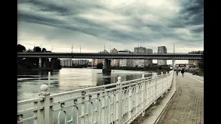 Спрыгнула с Тургеневского моста