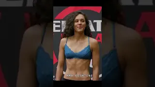 Alejandra Lara Looking Ripped During Weigh ins