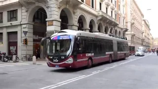 O Busse in Bologna Italien 4K