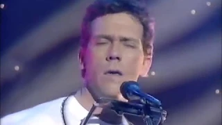 Hugh Laurie sings 'All We Gotta Do' (Comic Relief, 1993)