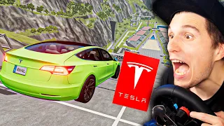 Wie weit fliegt ein TESLA Model 3 auf der XXL Sprungschanze? | BeamNG