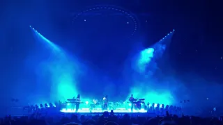 Tame Impala performs “SKELETONS” at the The Slow Rush Tour - Chicago,IL