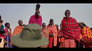 maasai mara ( maasai jumping dance )