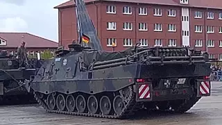 Bundeswehr: Leopard II, Büffel, Feldhaubitze, Bad Frankenhausen "Tag der offenen Tür 2015"