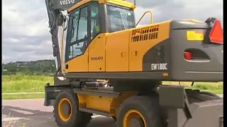 How to travel on-road with a Volvo Wheeled Excavator (Part 5 of 16)