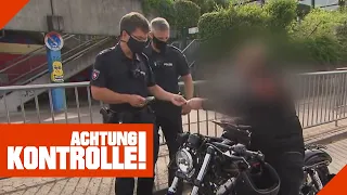 Keine gültige Fahrerlaubnis! Motorradfahrer ohne Führerschein! 1/2 | Achtung Kontrolle | KabelEins