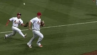 Wong falls and makes a catch
