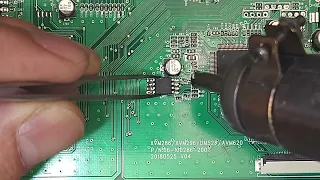 How to replace SMD components with hot air using the solder left on the PCB when removing SMD parts