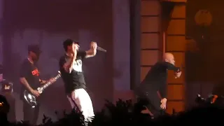 Eminem sing a song of 2pac 'california'
