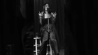 Jessie J - The Hotel Cafe - Easy On Me