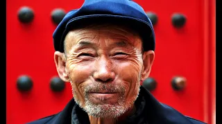 Размер пенсий и зарплат в Китае. Размер социалки. На какую сумму живут старики.