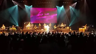 "Fantasy" Earth Wind and Fire @Festival Hall, Osaka, Japan. Aug 2017