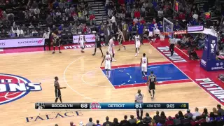 Darrun Hilliard Dunk On Shane Larkin