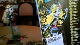 ma nouvelle monster high et mon magazine