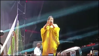 Christina shusho - Nashusha nyavu (live performance)